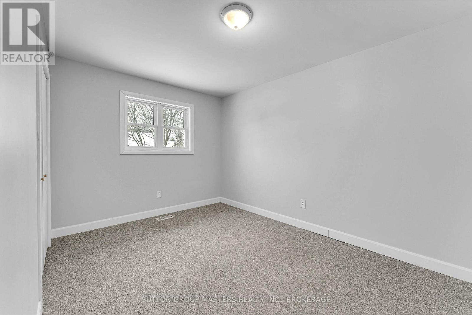 68 Hickory Street, Gananoque, Ontario  K7G 2P5 - Photo 29 - X12871296