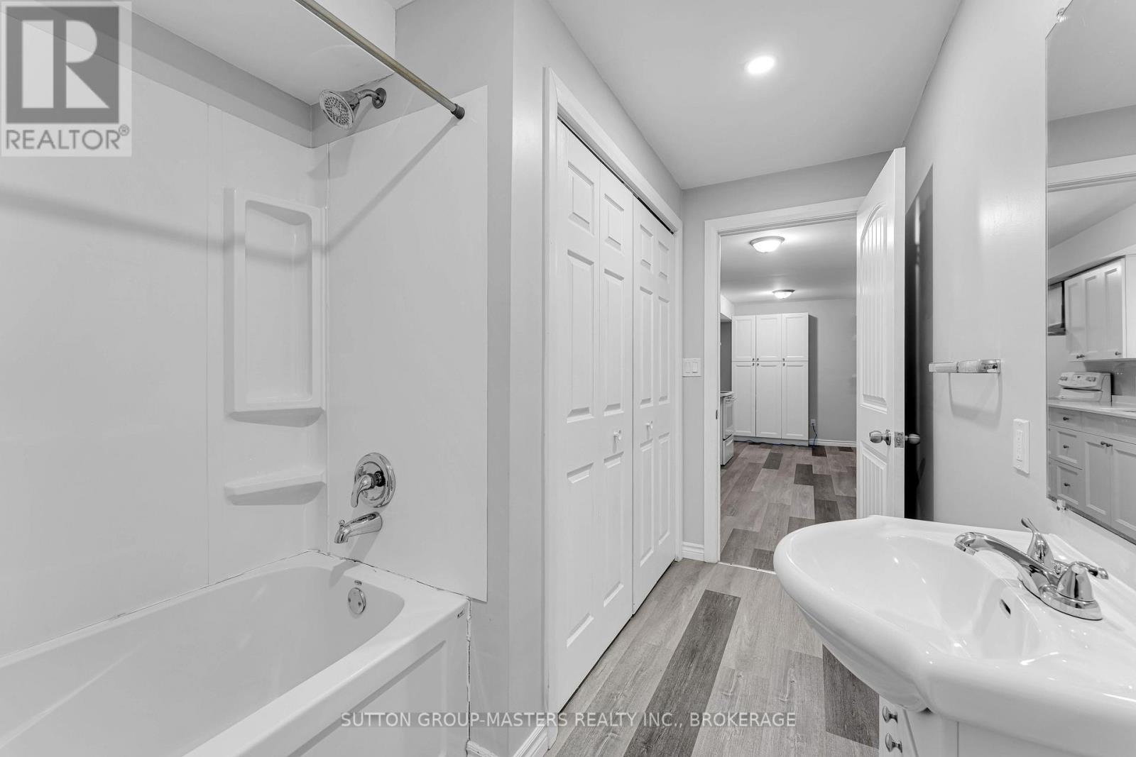 68 Hickory Street, Gananoque, Ontario  K7G 2P5 - Photo 48 - X12871296