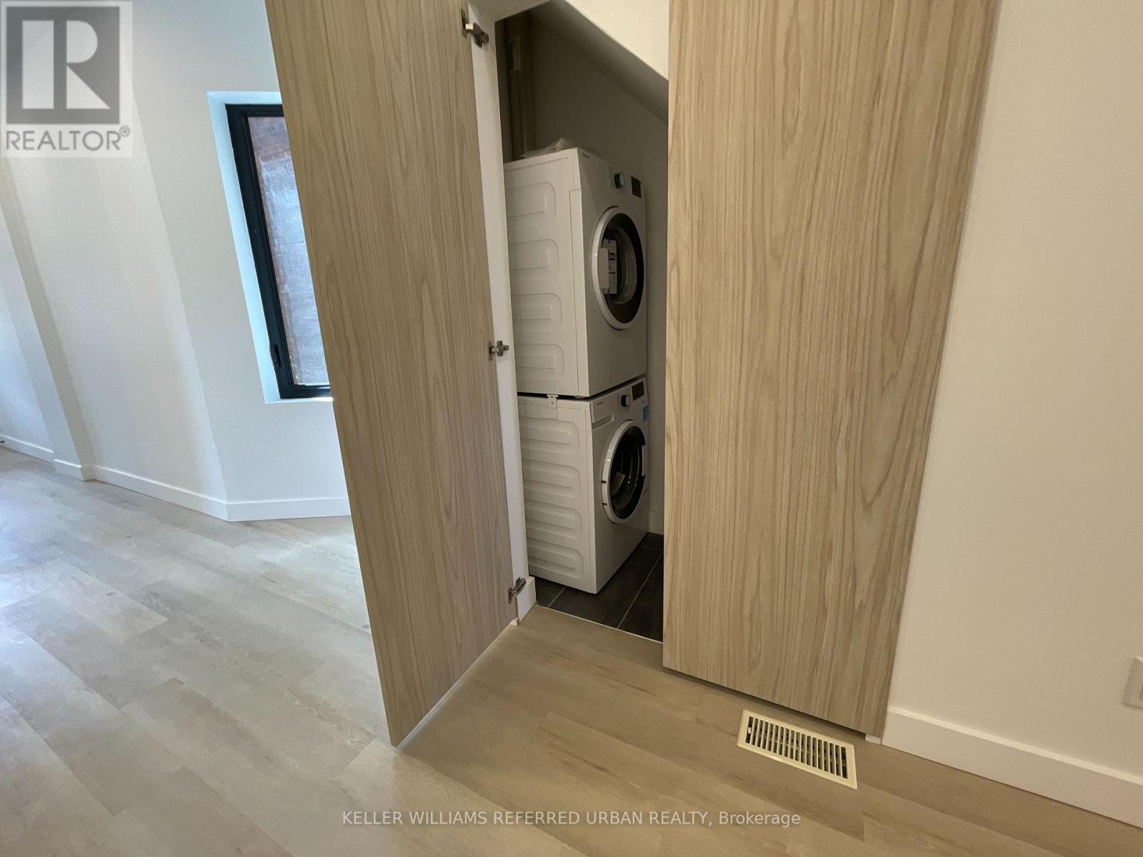 Main - 1821 Davenport Road, Toronto, Ontario  M6N 1B8 - Photo 10 - W12906454