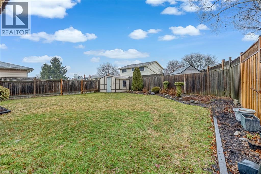 8 Ivanhoe Road, Brantford, Ontario  N3R 5T8 - Photo 30 - 40807203