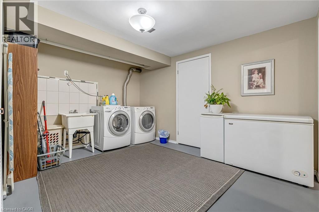 8 Ivanhoe Road, Brantford, Ontario  N3R 5T8 - Photo 26 - 40807203