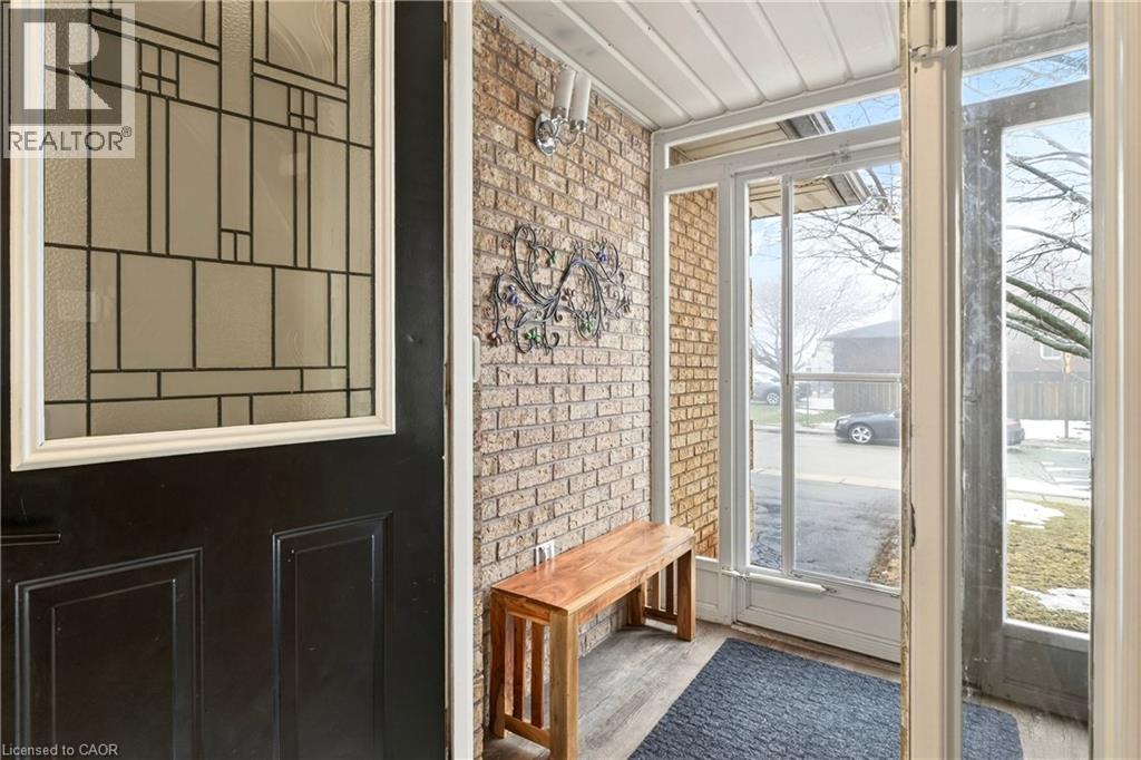 189 Templemead Drive, Hamilton, Ontario  L8W 2W1 - Photo 3 - 40811273