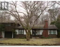 135 GLENFOREST Road, Cambridge, Ontario