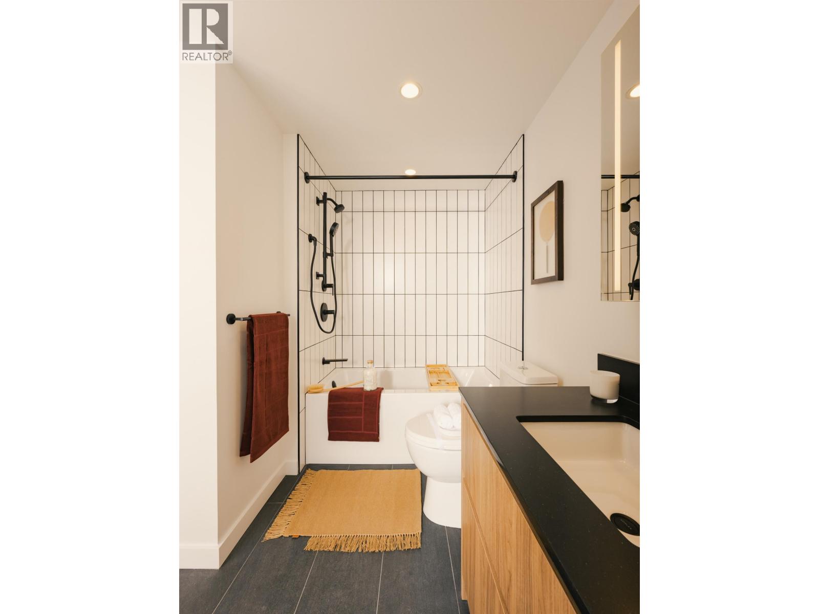 213 5060 James Street, Vancouver, British Columbia  V5V 3J4 - Photo 9 - R3102086