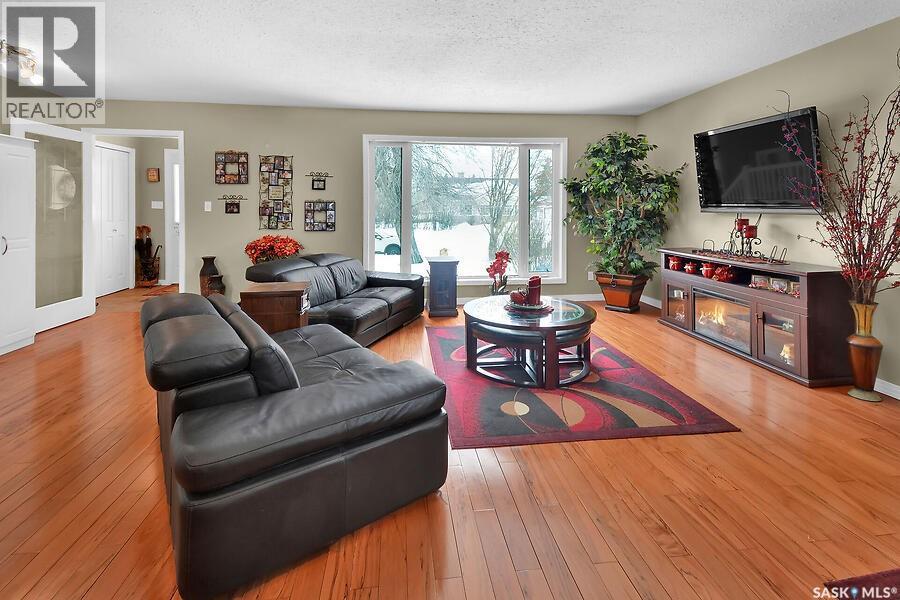 107 3rd Street S, Wakaw, Saskatchewan  S0K 4P0 - Photo 7 - SK030809