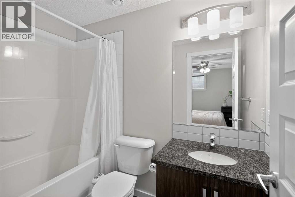 540 Mckenzie Towne Close SE, Calgary, Alberta  T2Z 1A7 - Photo 16 - A2293968