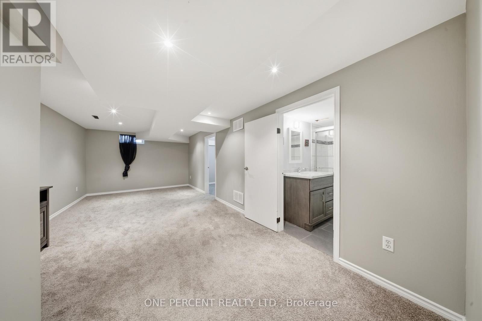 48 - 860 Rymal Road E, Hamilton, Ontario  L8W 2X6 - Photo 27 - X12906374