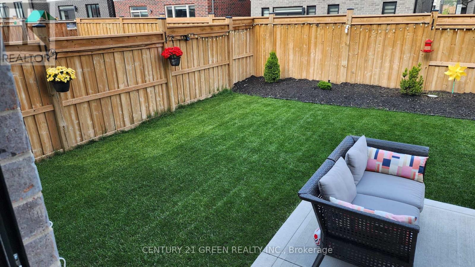 147 Ian Ormston Drive, Kitchener, Ontario  N2P 0K3 - Photo 14 - X12906406