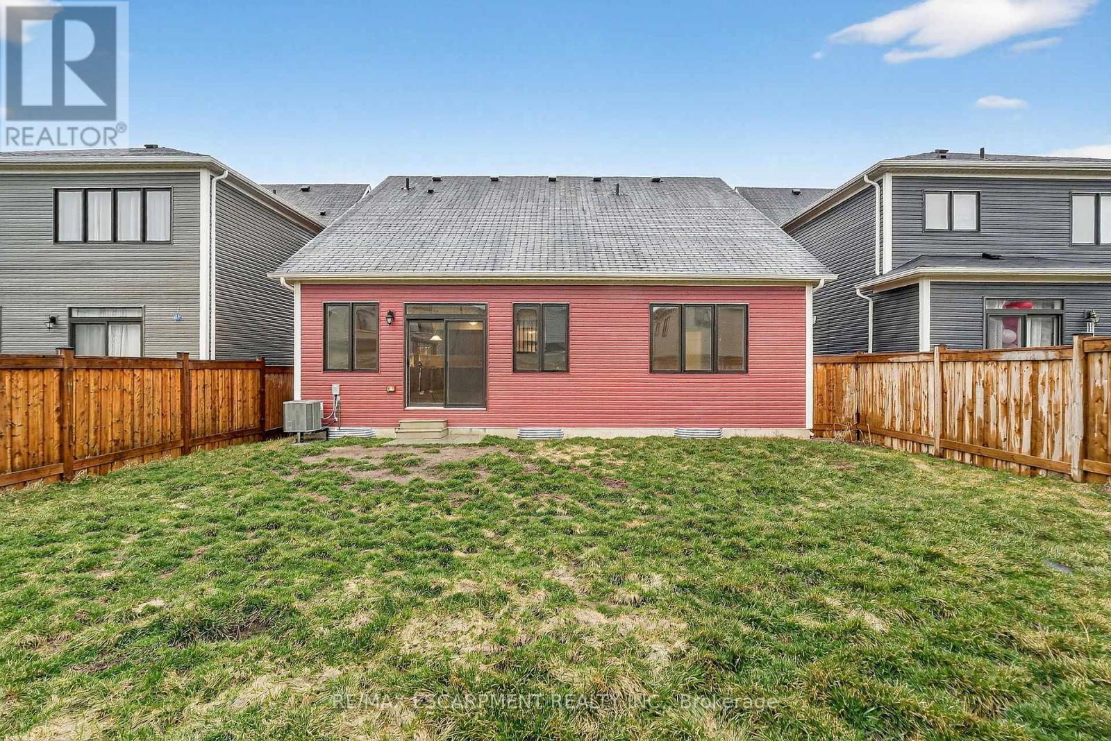 11 Frontier Drive, Thorold, Ontario  L2V 0K3 - Photo 47 - X12906410