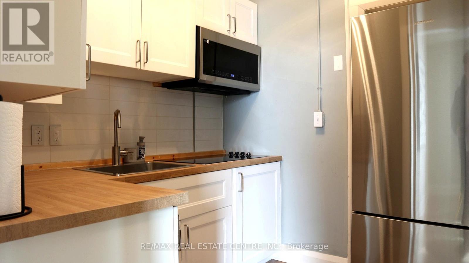 2 - 64 Simcoe Street N, Oshawa, Ontario  L1G 4S2 - Photo 8 - E12790786