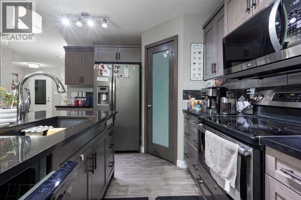 774 Marie Van Haarlem Crescent N, Lethbridge, Alberta  T1H 7A9 - Photo 13 - A2282580