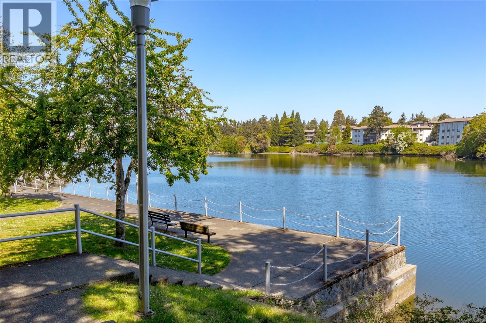 D 1216 Styles St, Victoria, British Columbia  V9A 3Z5 - Photo 51 - 1023529