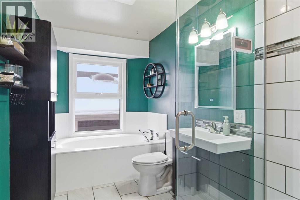 871 Riverbend Drive SE, Calgary, Alberta  T2C 3P2 - Photo 20 - A2293583