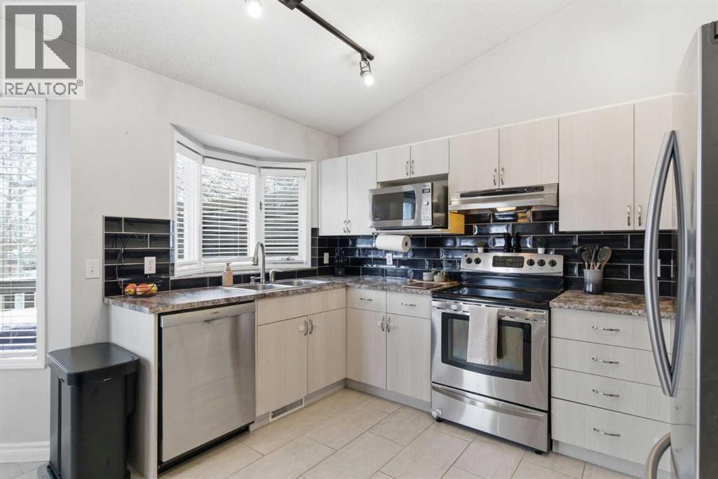 871 Riverbend Drive SE, Calgary, Alberta  T2C 3P2 - Photo 12 - A2293583