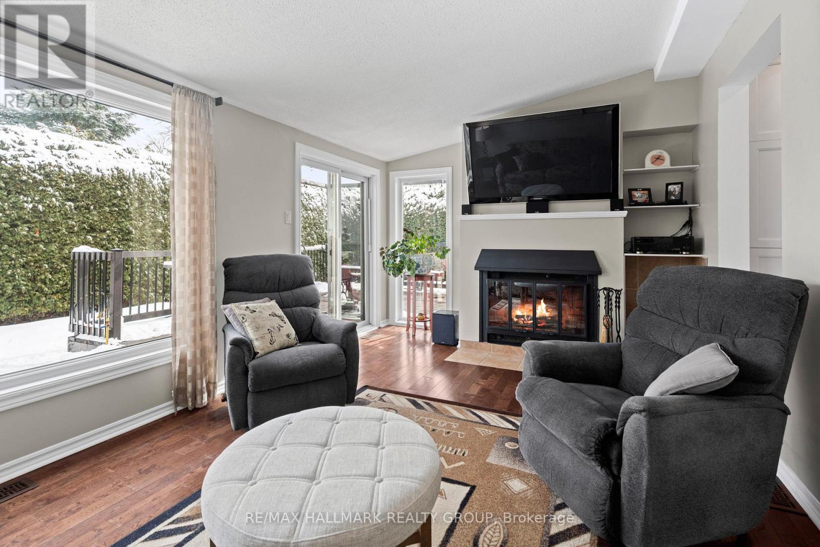 6068 Meadowglen Drive, Ottawa, Ontario  K1C 5R7 - Photo 13 - X12906472