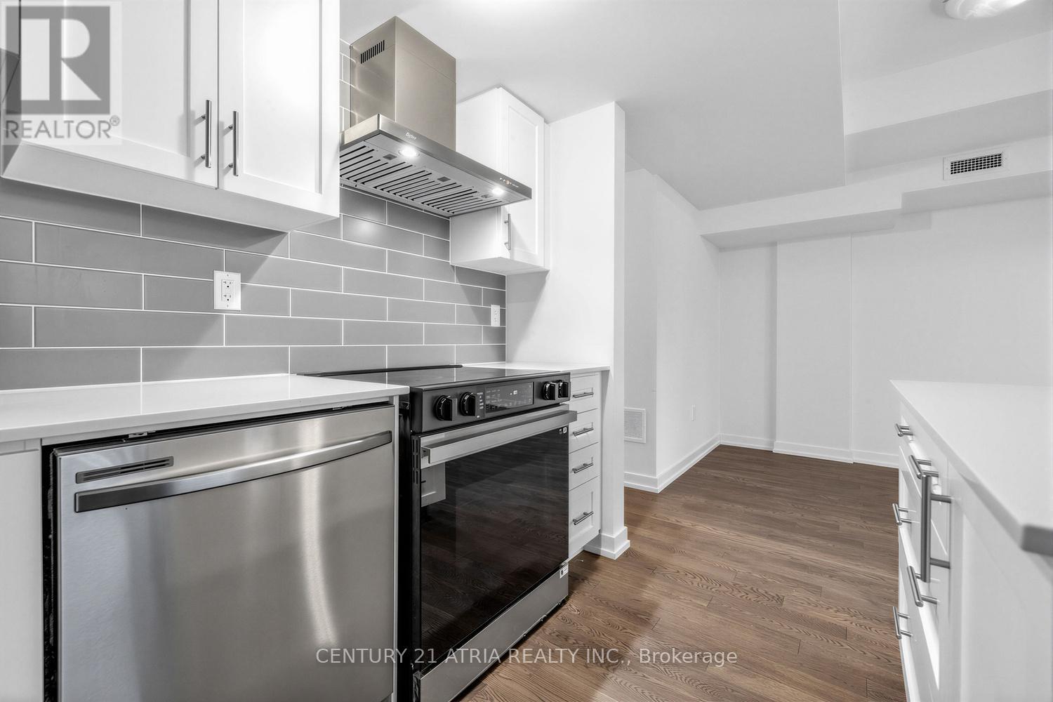 2108 - 58 Elizabeth Street S, Richmond Hill, Ontario  L4C 5W2 - Photo 15 - N12905896