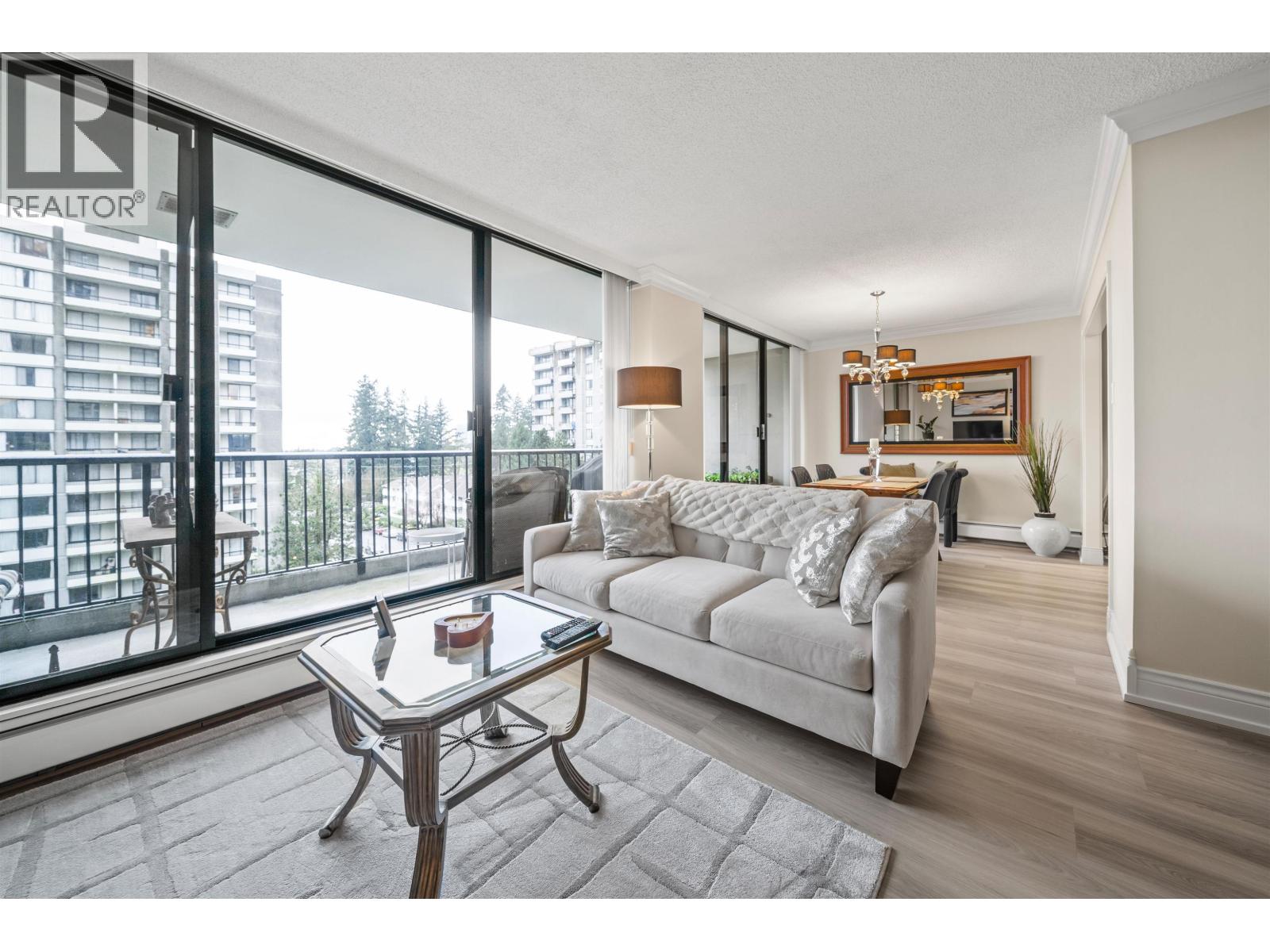 502 710 Seventh Avenue, New Westminster, British Columbia  V3M 5V3 - Photo 2 - R3101217