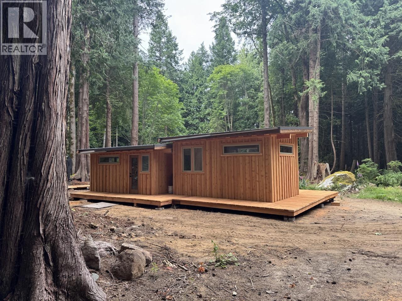 315 Hairy Elbow Road, Sechelt, British Columbia  V0N 3A0 - Photo 6 - R3101428