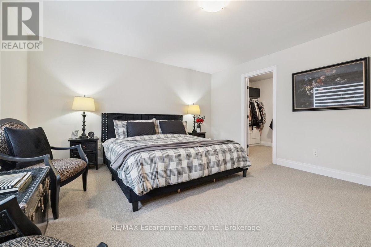 20 Granite Ridge Trail, Hamilton, Ontario  L8B 1Y4 - Photo 21 - X12906110