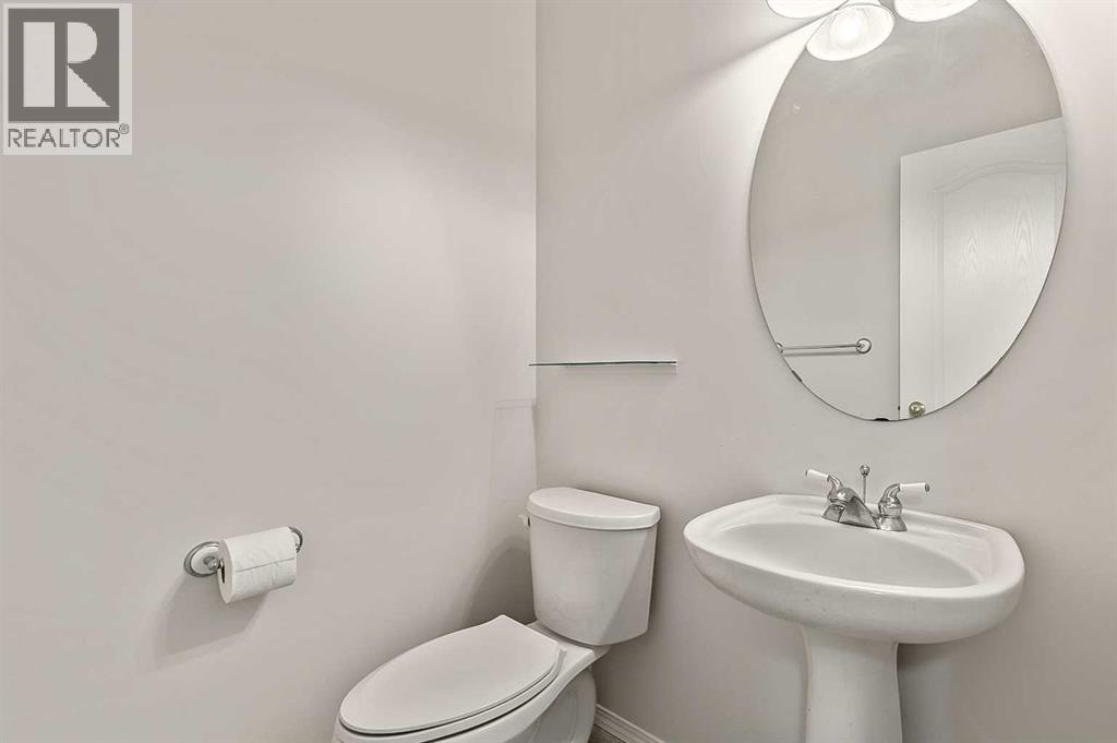 265 Somerside Park SW, Calgary, Alberta  T2Y 3G5 - Photo 8 - A2290917