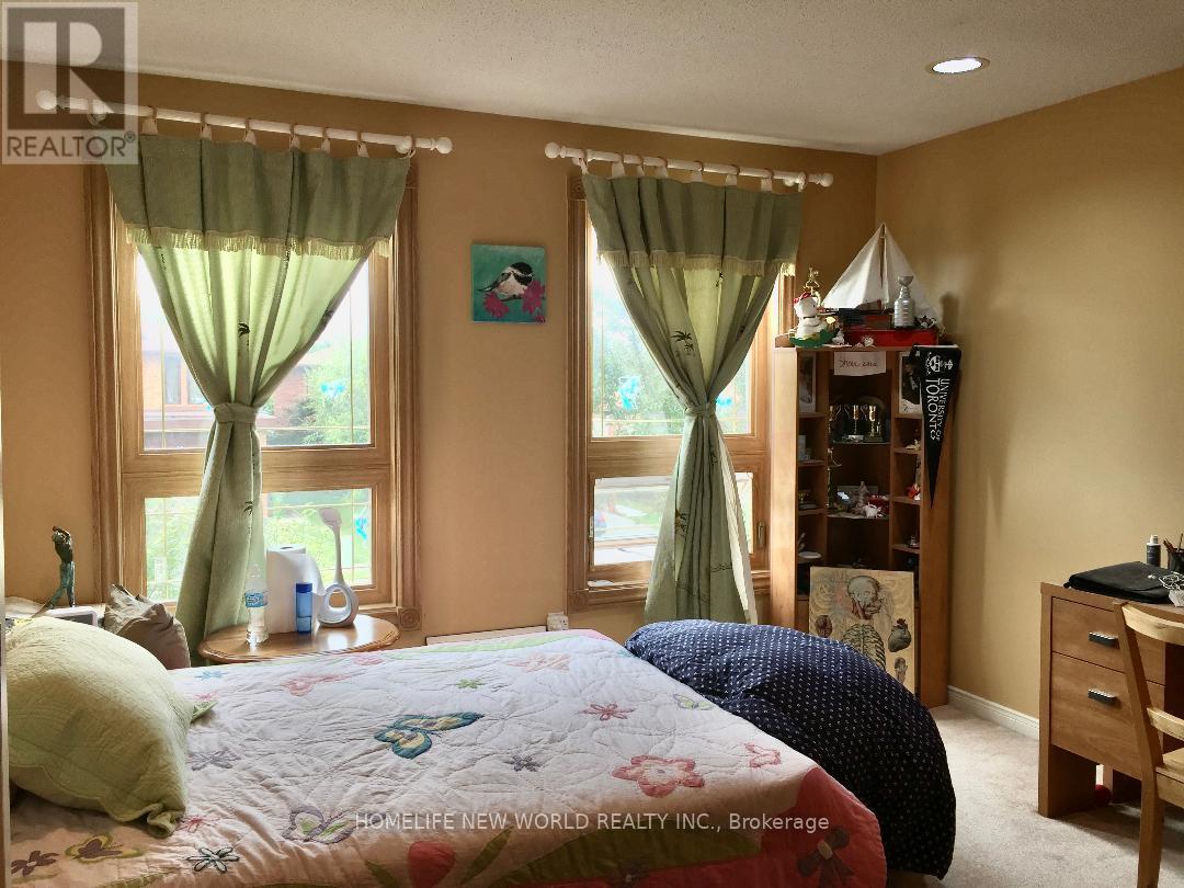 38 MARCELLINE ROOM 1 CRESCENT, Toronto, Ontario