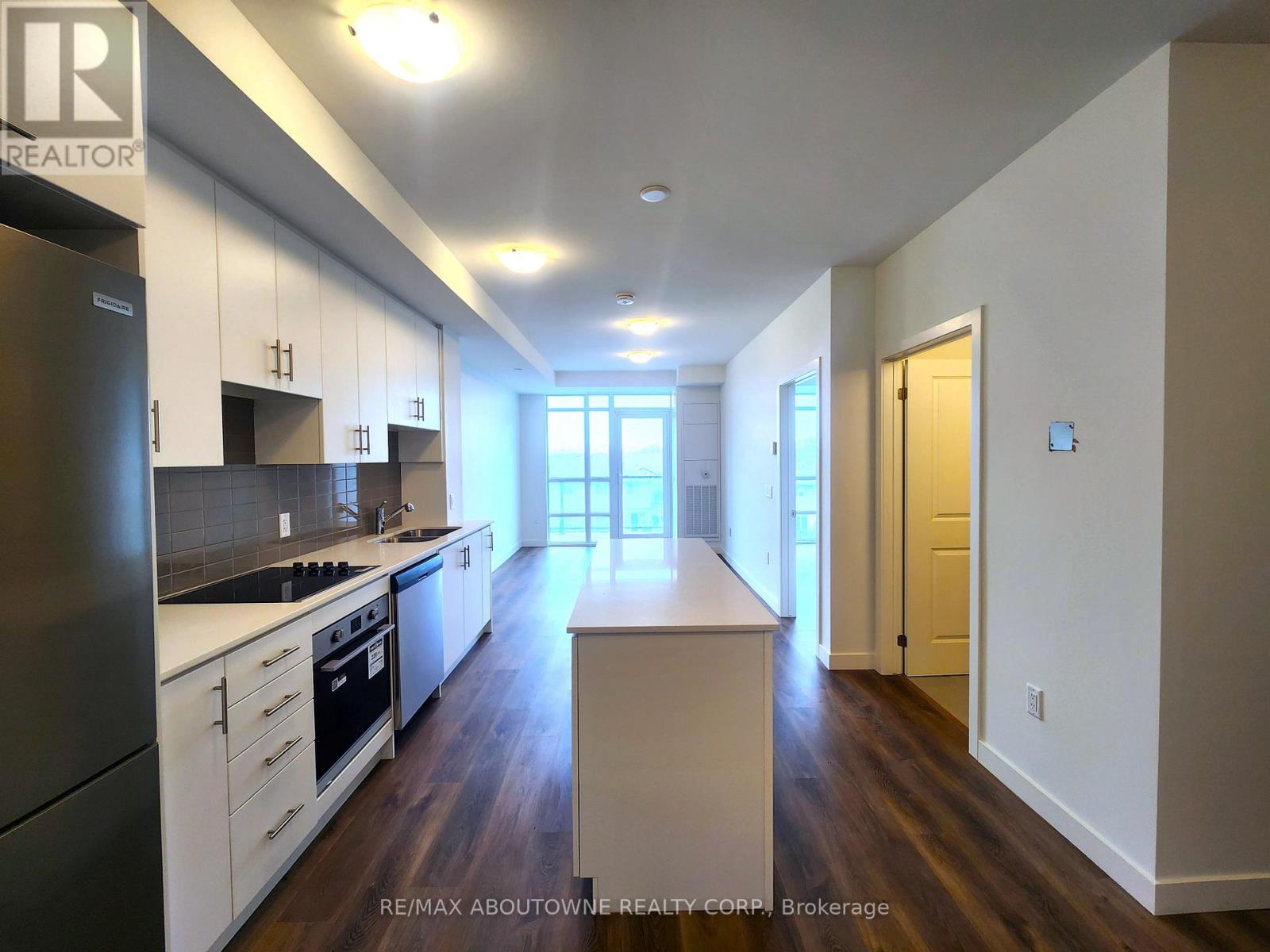 302 - 461 Green Road, Hamilton, Ontario  L8E 5B4 - Photo 6 - X12650084