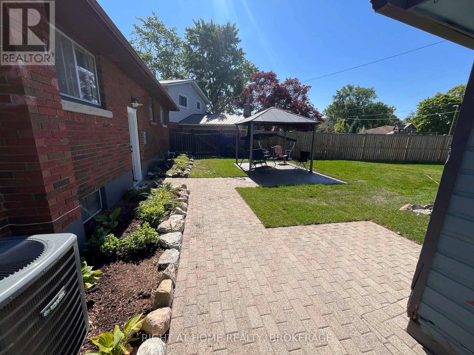 105 Glenwood Parkway, Welland, Ontario  L3B 5M7 - Photo 22 - X12732178