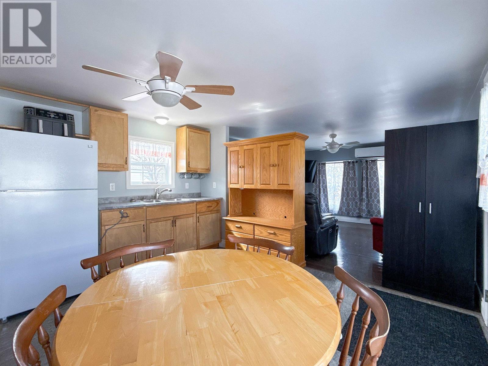 27 Linkletter Estates, Summerside, Prince Edward Island  C1N 4B2 - Photo 5 - 202605098