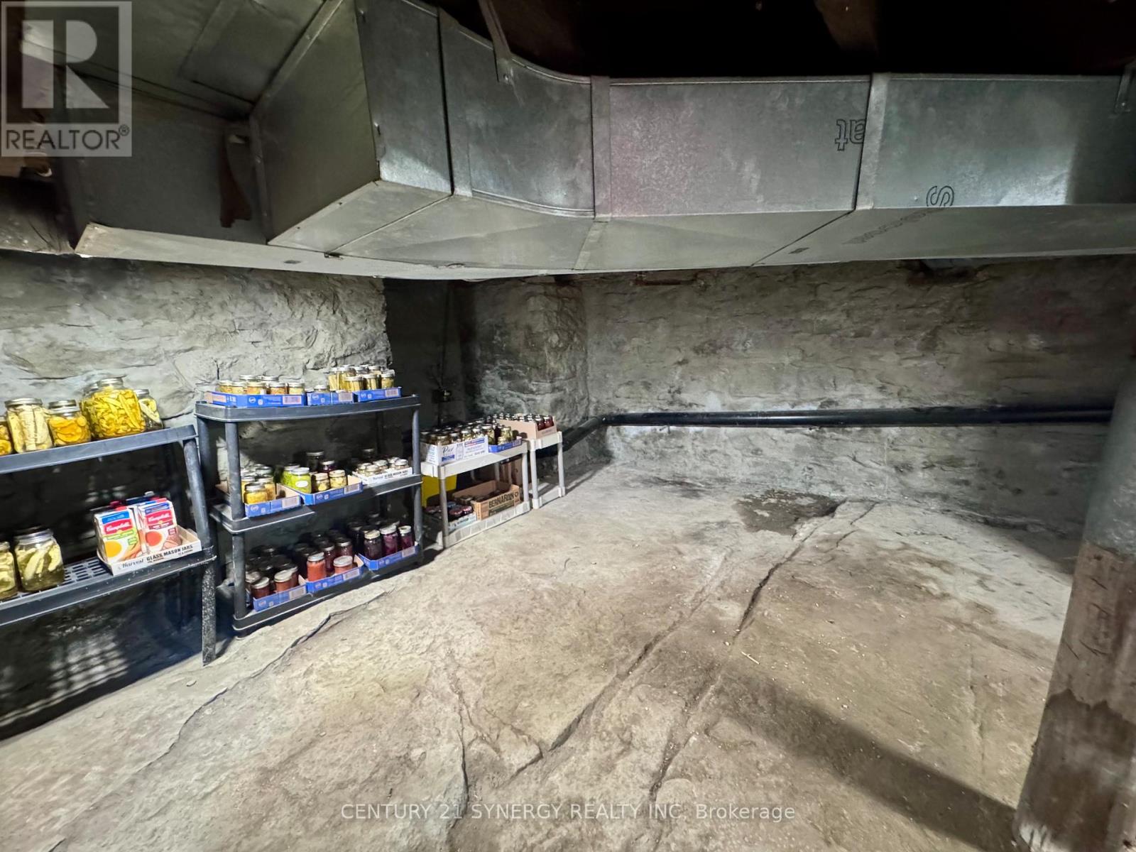 25 Kensington Avenue, Smiths Falls, Ontario  K7A 2K6 - Photo 24 - X12448324