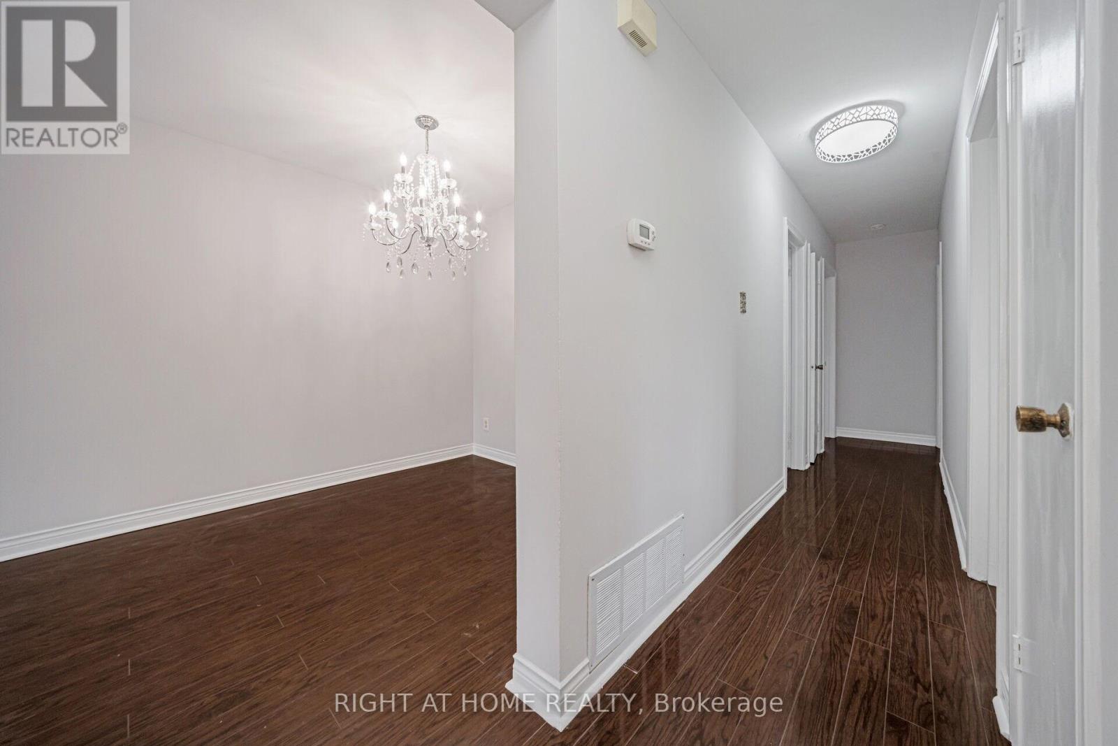 33 Stanley Court, Brampton, Ontario  L6Y 2B1 - Photo 17 - W12906464