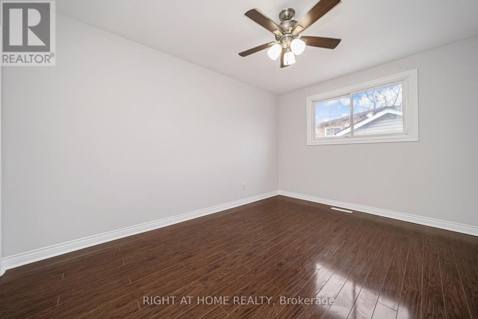 33 Stanley Court, Brampton, Ontario  L6Y 2B1 - Photo 20 - W12906464