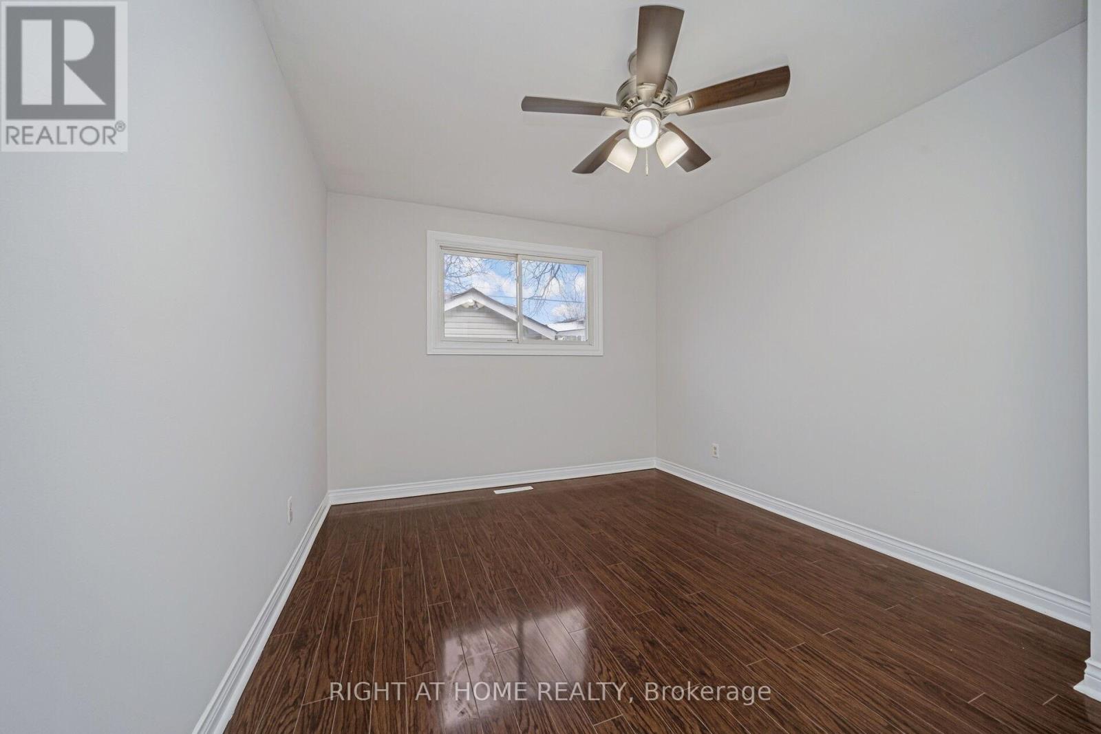 33 Stanley Court, Brampton, Ontario  L6Y 2B1 - Photo 21 - W12906464