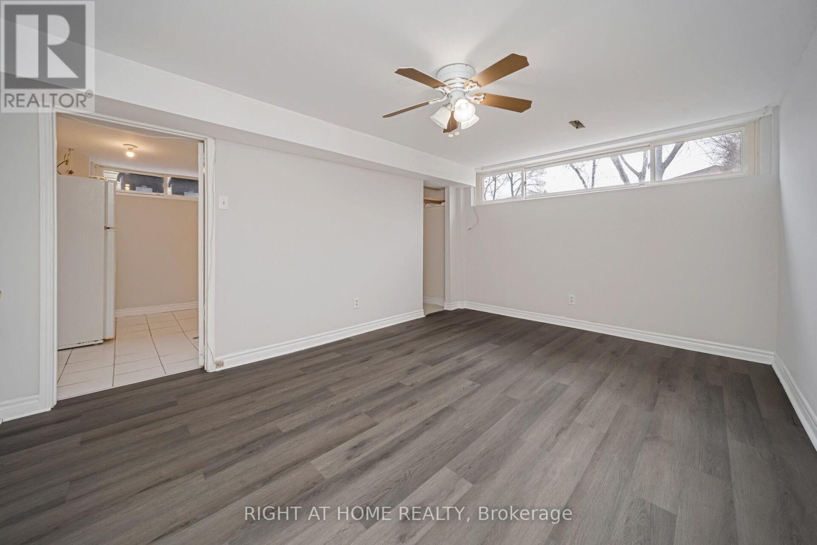 33 Stanley Court, Brampton, Ontario  L6Y 2B1 - Photo 46 - W12906464