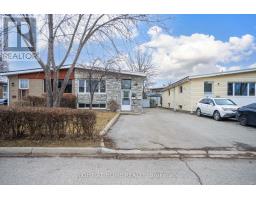 33 STANLEY COURT, Brampton, Ontario