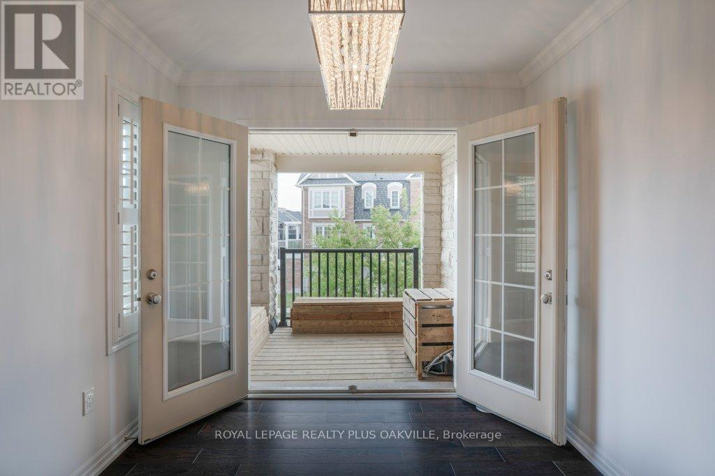 211 Betsy Drive, Oakville, Ontario  L6M 0V1 - Photo 23 - W12906468