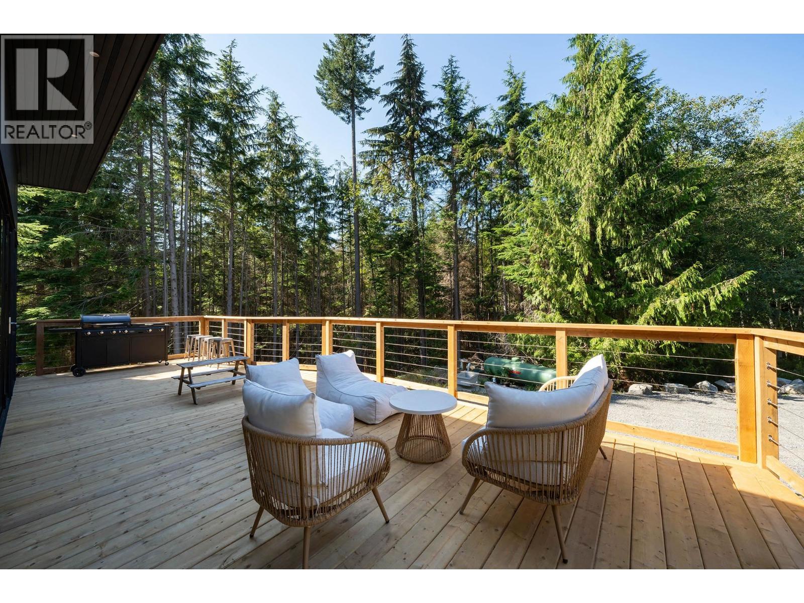 1290 Cowan Point Drive, Bowen Island, British Columbia  V0N 1G2 - Photo 11 - R3088776