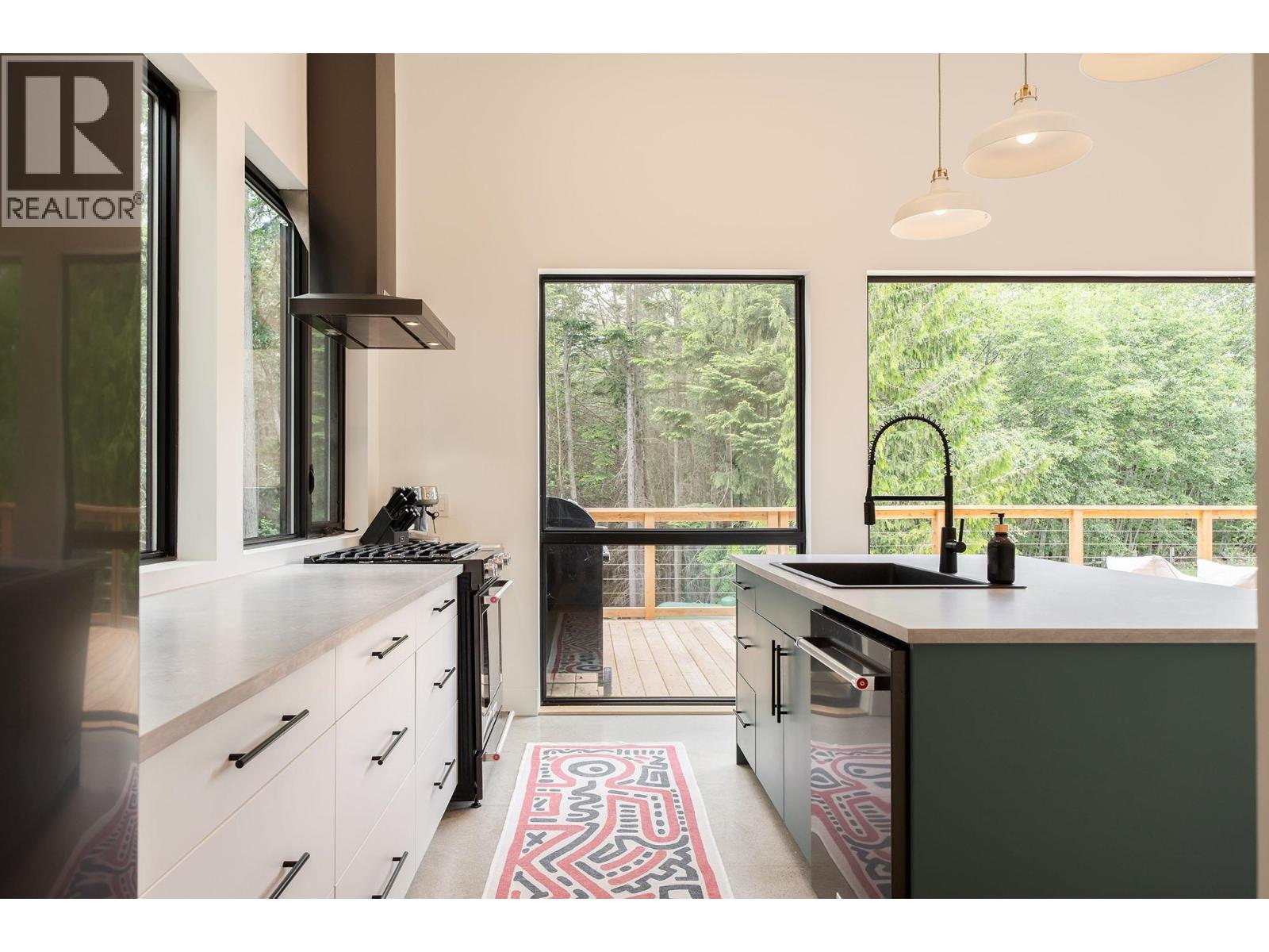 1290 Cowan Point Drive, Bowen Island, British Columbia  V0N 1G2 - Photo 22 - R3088776