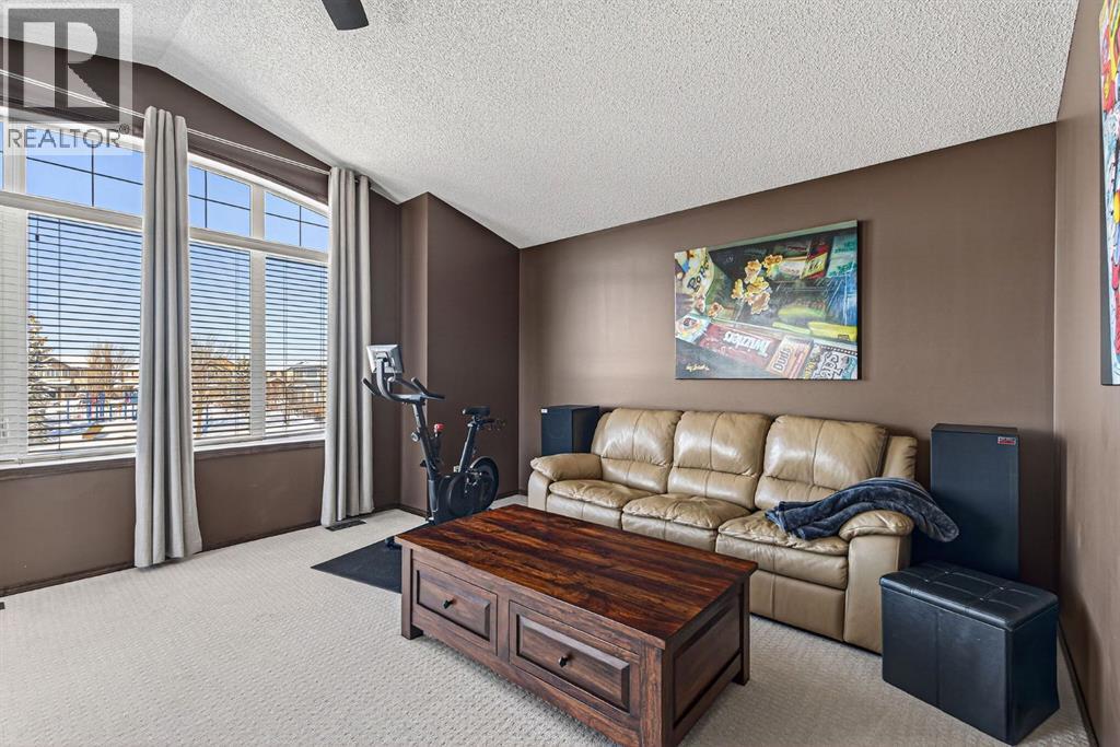 3 Pantego Avenue NW, Calgary, Alberta  T3K 0C4 - Photo 23 - A2289847