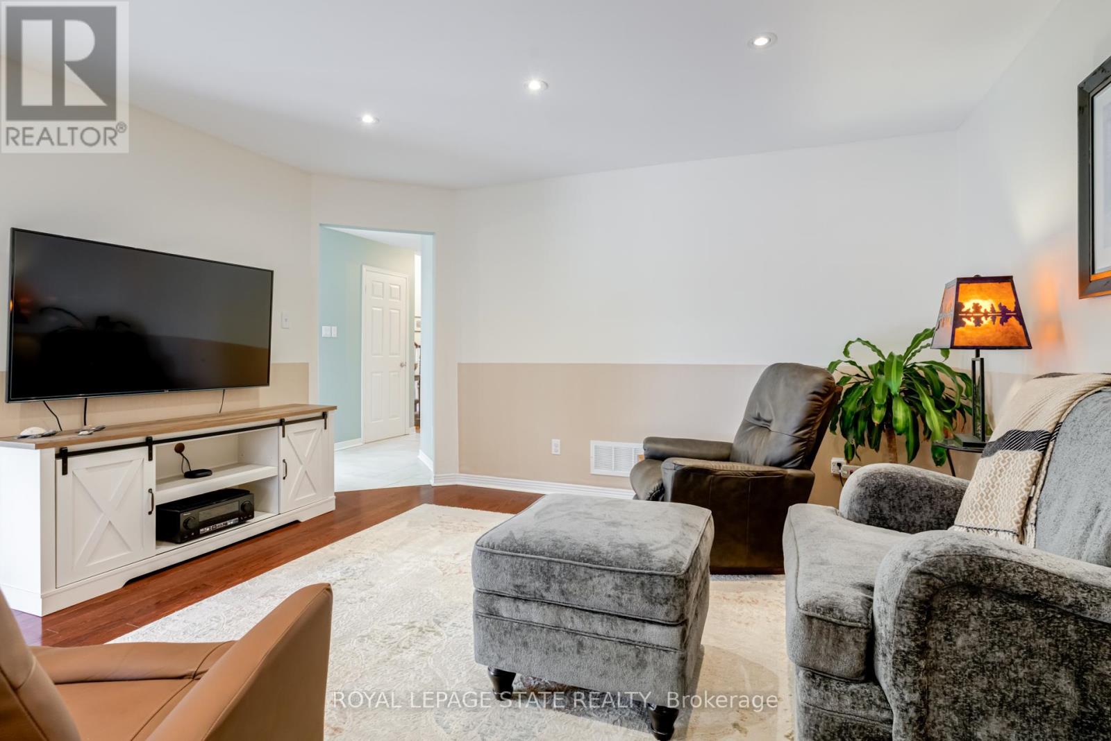 82 Vansickle Road, St. Catharines, Ontario  L2S 3Y6 - Photo 17 - X12906462