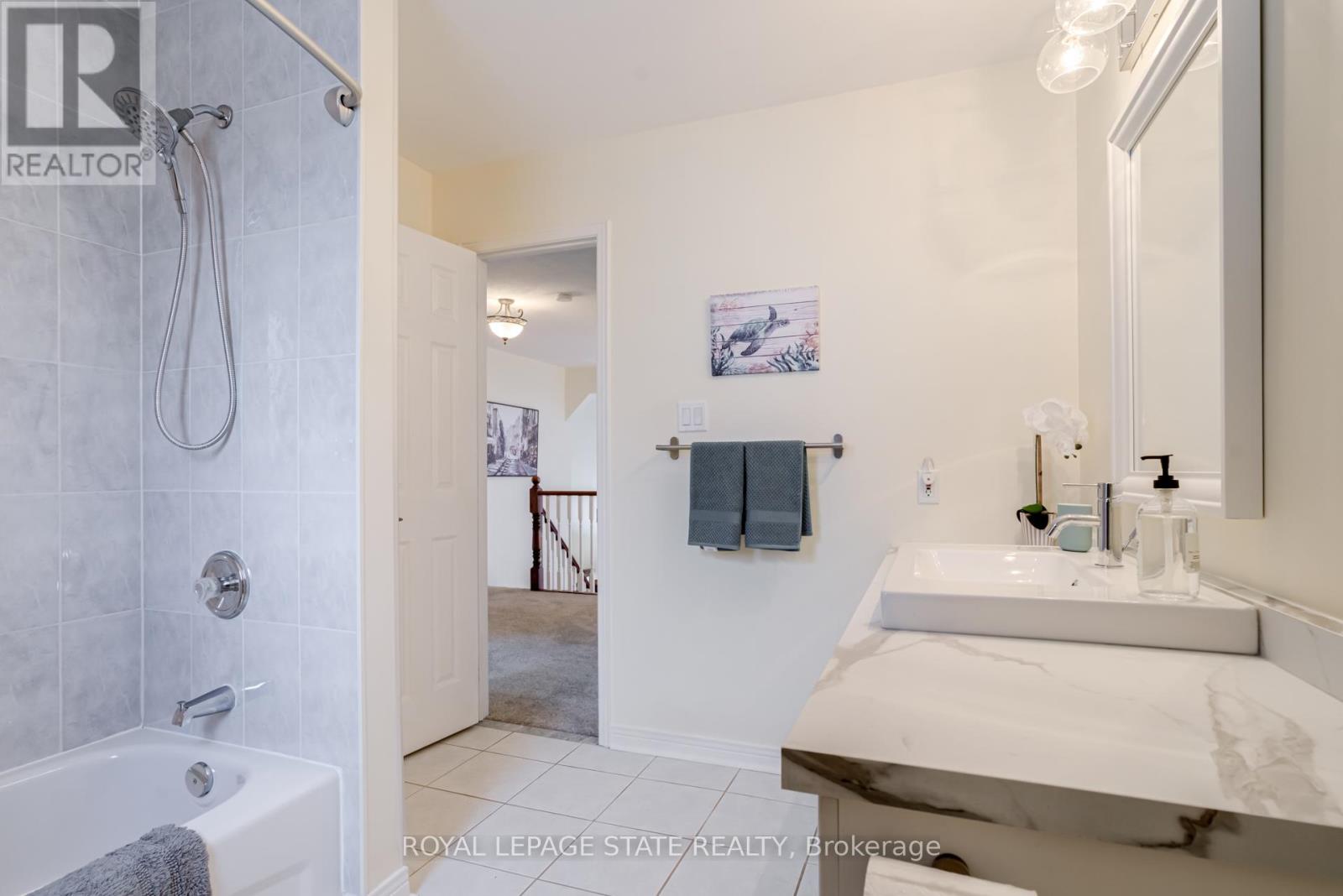 82 Vansickle Road, St. Catharines, Ontario  L2S 3Y6 - Photo 35 - X12906462