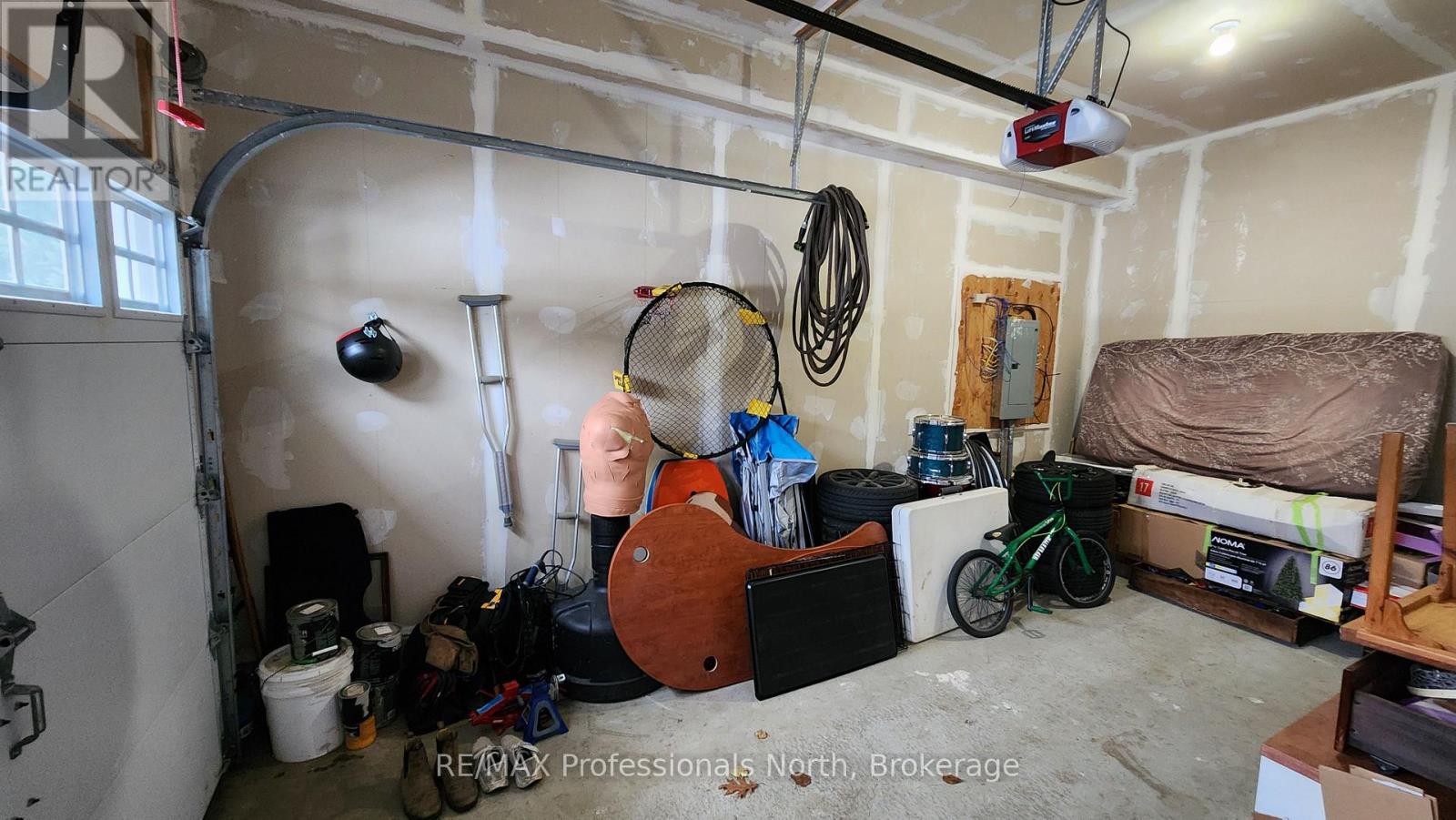 5 Greaves Avenue, Huntsville, Ontario  P1H 1V2 - Photo 12 - X12789758