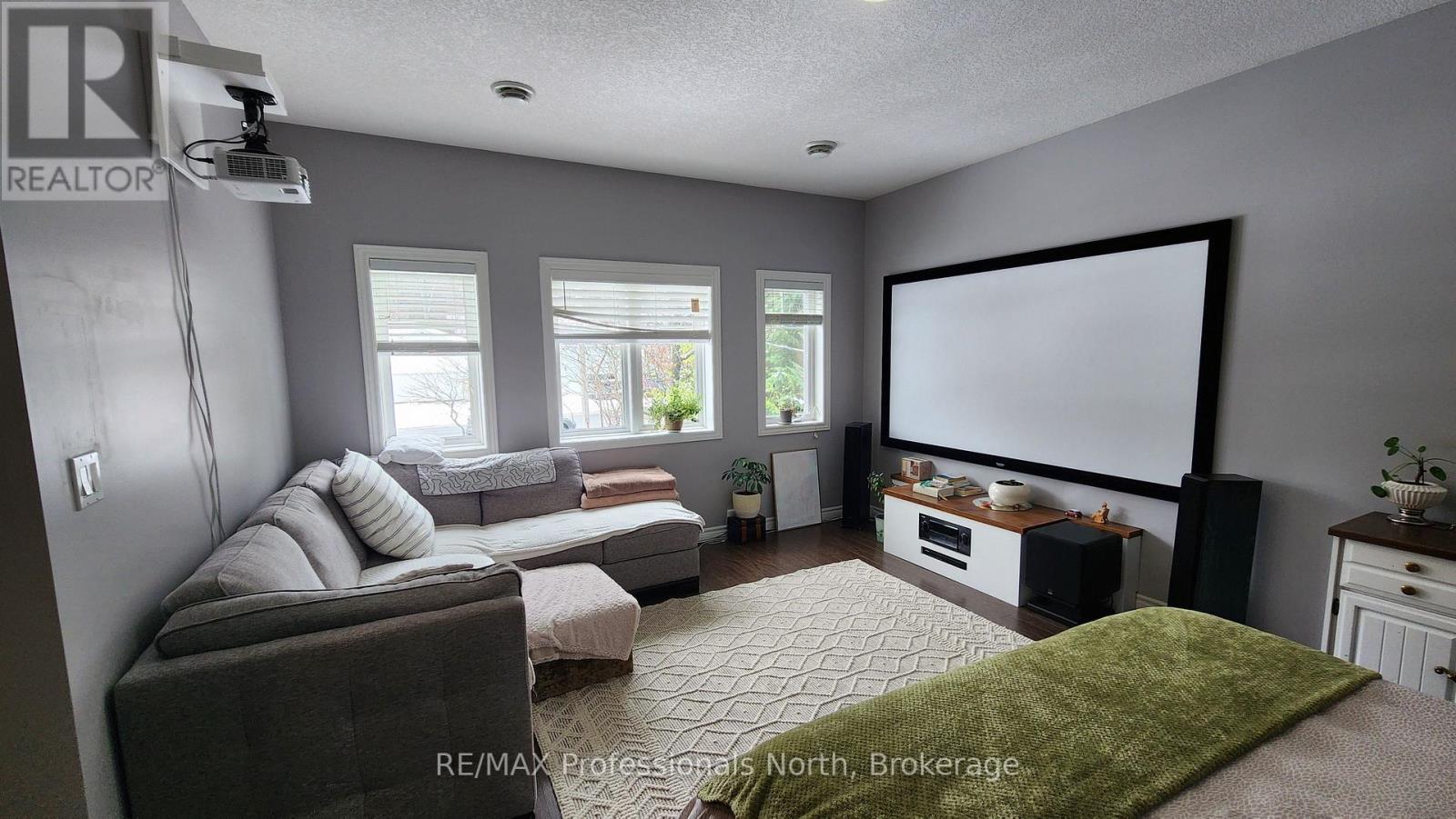 5 Greaves Avenue, Huntsville, Ontario  P1H 1V2 - Photo 20 - X12789758