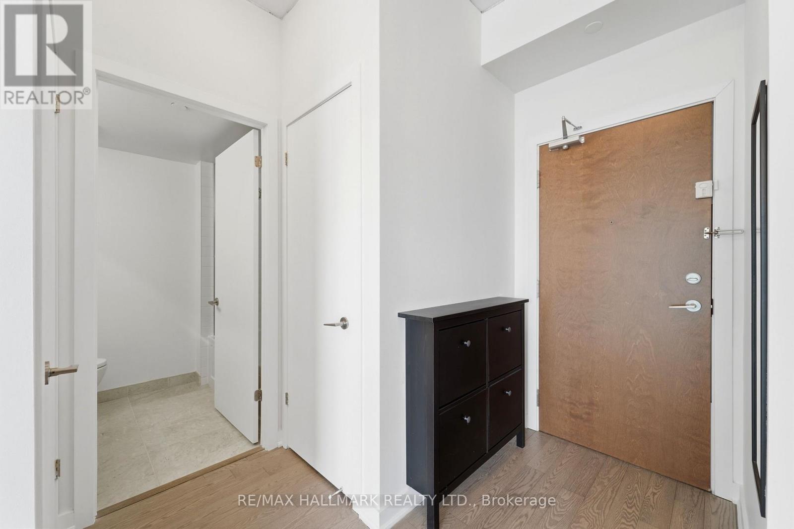 3007 - 2212 Lake Shore Boulevard W, Toronto, Ontario  M8V 0C2 - Photo 18 - W12905762