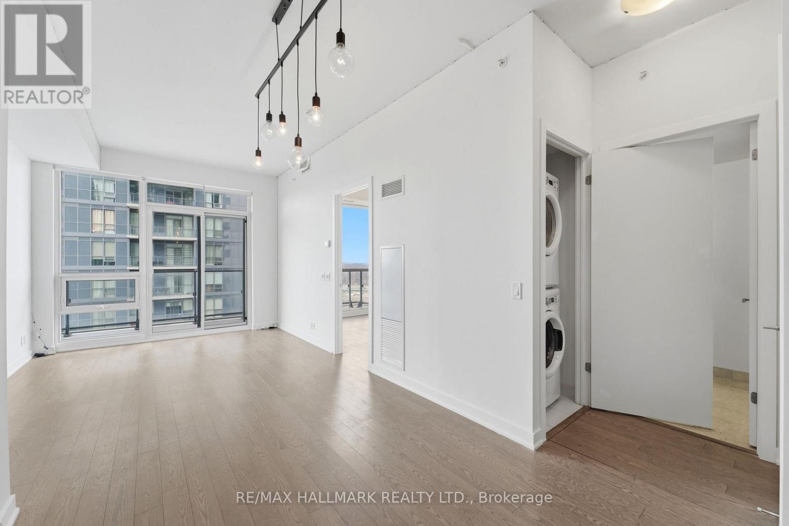 3007 - 2212 Lake Shore Boulevard W, Toronto, Ontario  M8V 0C2 - Photo 19 - W12905762