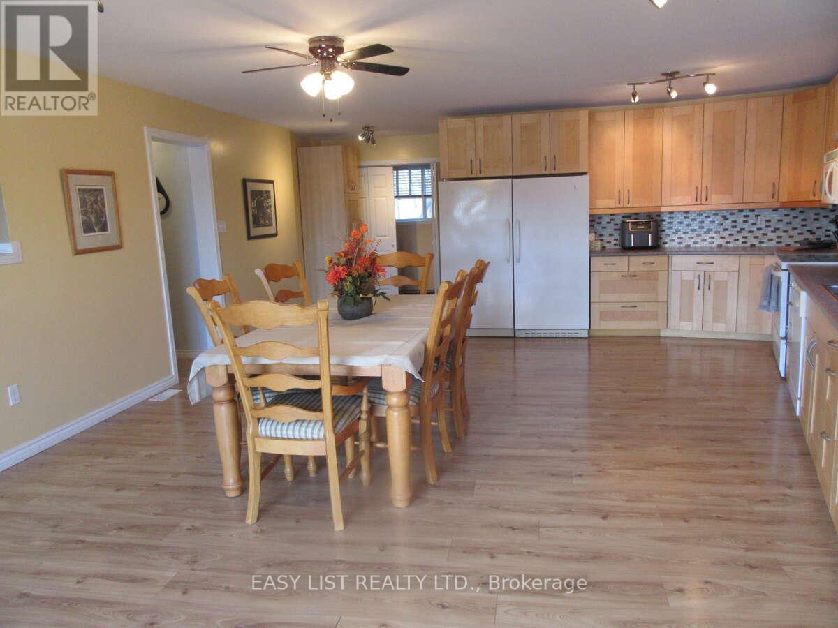 16 Fire Route 122, Trent Lakes, Ontario K0M 1A0 - Photo 12 - X12542798