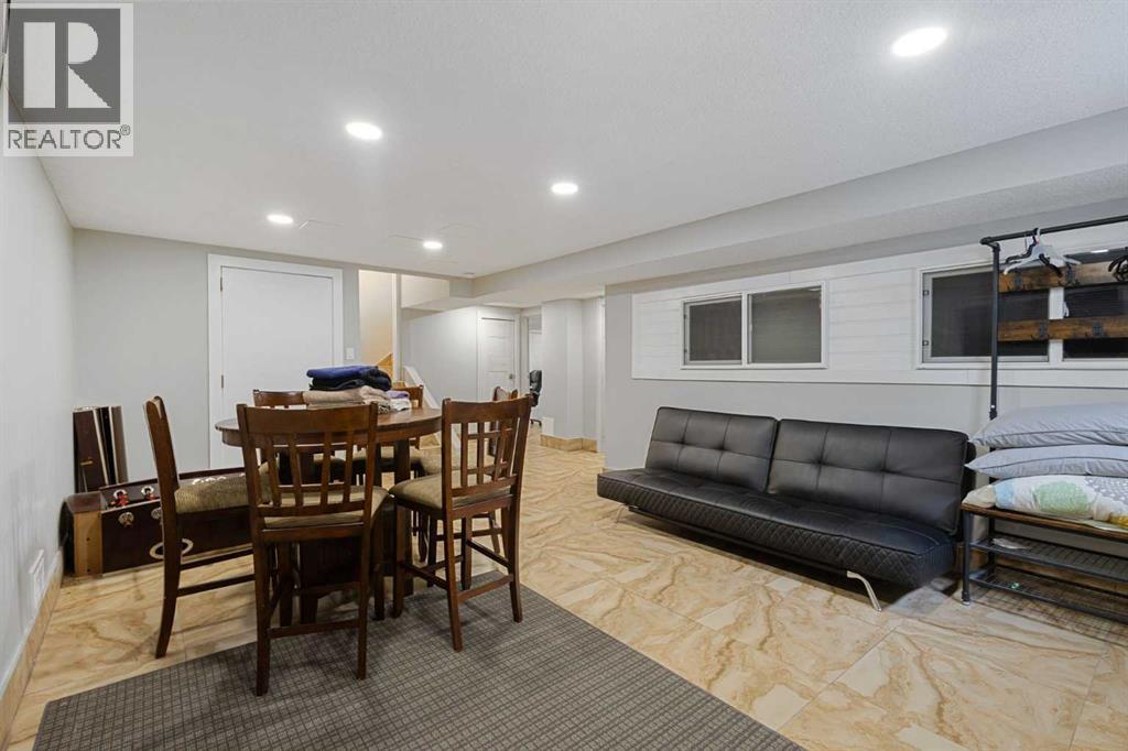 40 Wood Crescent SW, Calgary, Alberta  T2W 4B6 - Photo 35 - A2292469