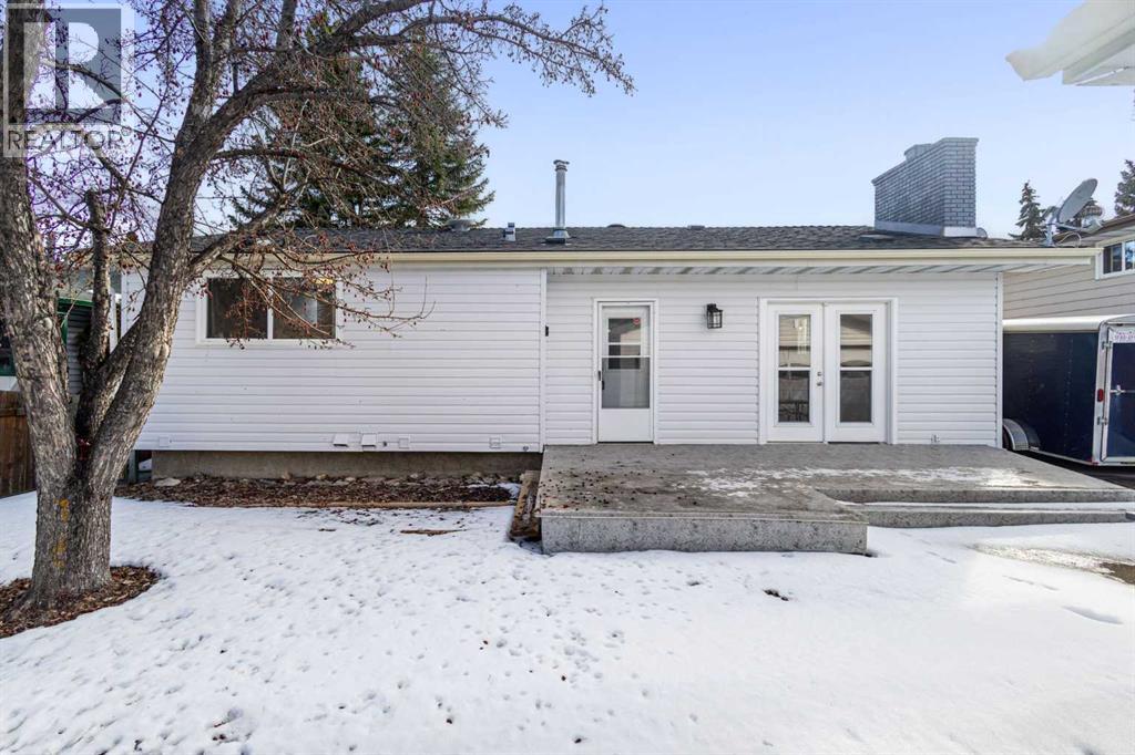 208 Woodpark Place Sw, Calgary, Alberta  T2M 2S5 - Photo 34 - A2292496