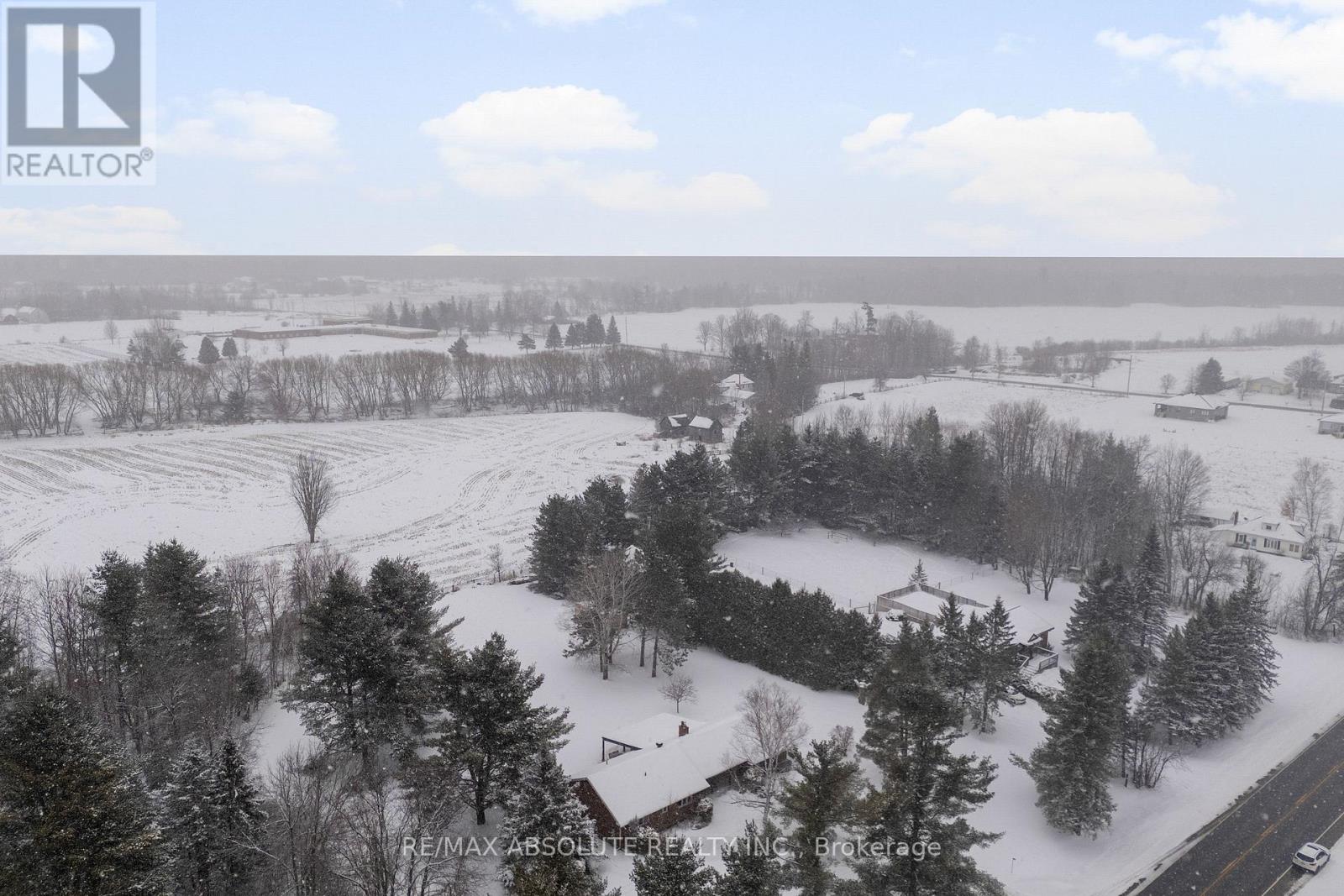 213 Calabogie Road, Mcnab/braeside, Ontario  K7S 3G8 - Photo 10 - X12906552