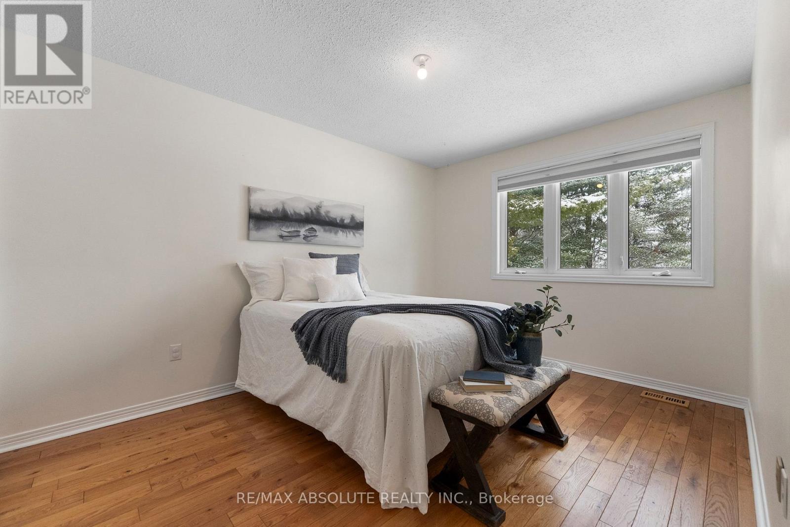 213 Calabogie Road, Mcnab/braeside, Ontario  K7S 3G8 - Photo 15 - X12906552