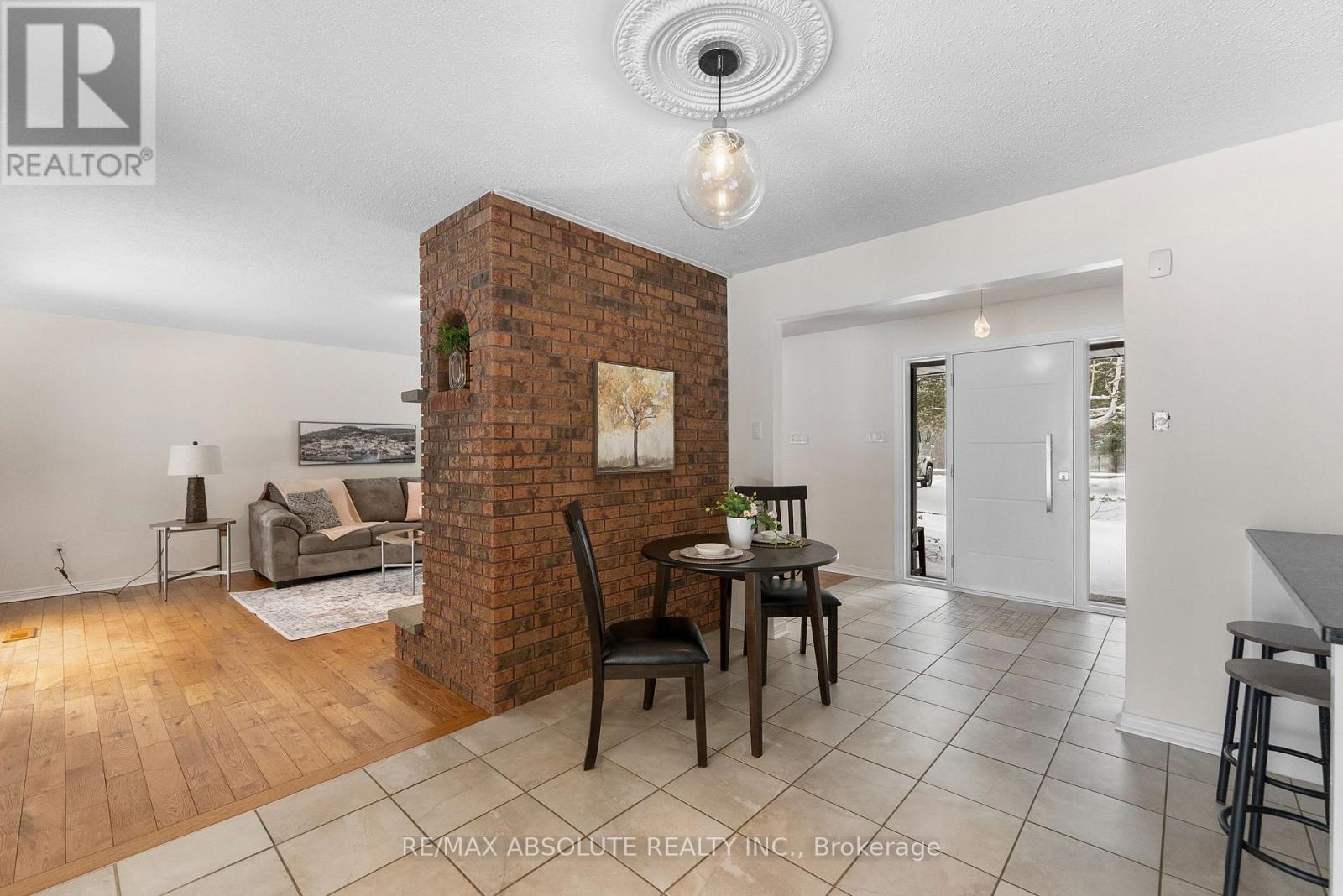 213 Calabogie Road, Mcnab/braeside, Ontario  K7S 3G8 - Photo 28 - X12906552